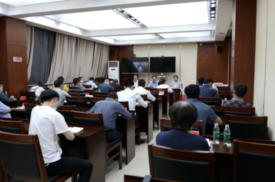 梁丁盛主持召开当前农业农村重点工作布置会